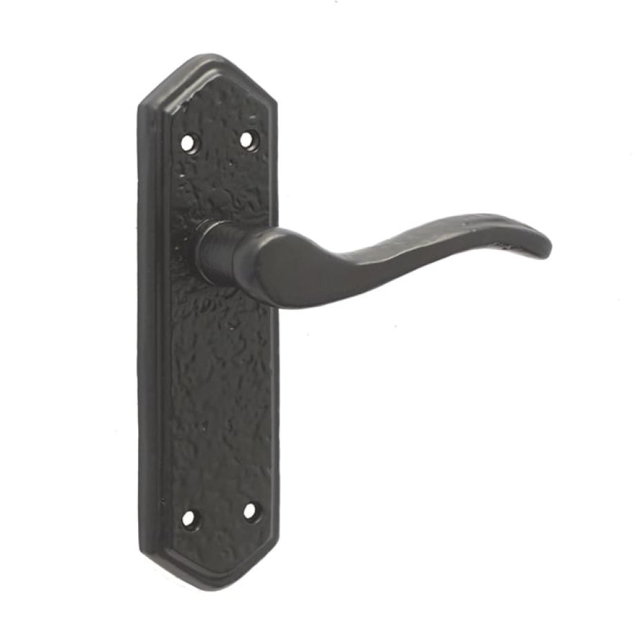 Antique Wentworth Suite Lever on Back Plate