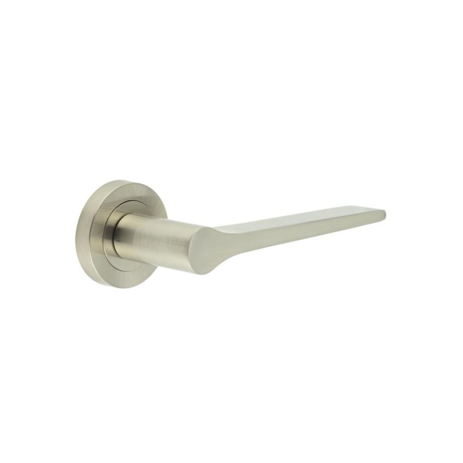 Jedo Geo Door Handles On Rose