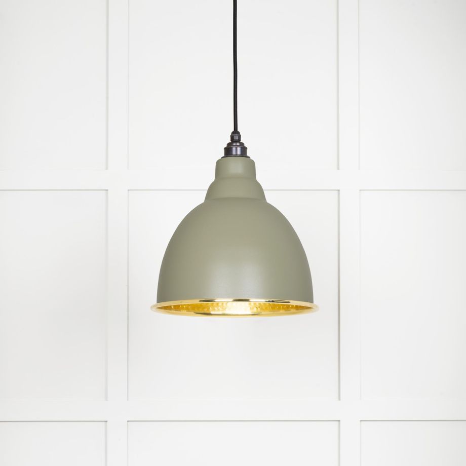 Hammered Brass Brindley Pendant in Tump