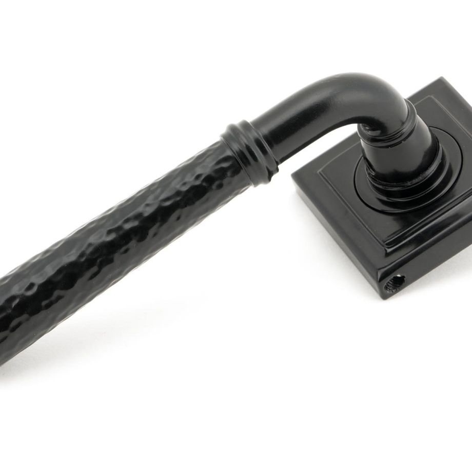 AnvilHammered Newbury Lever on Rose Set (Square)