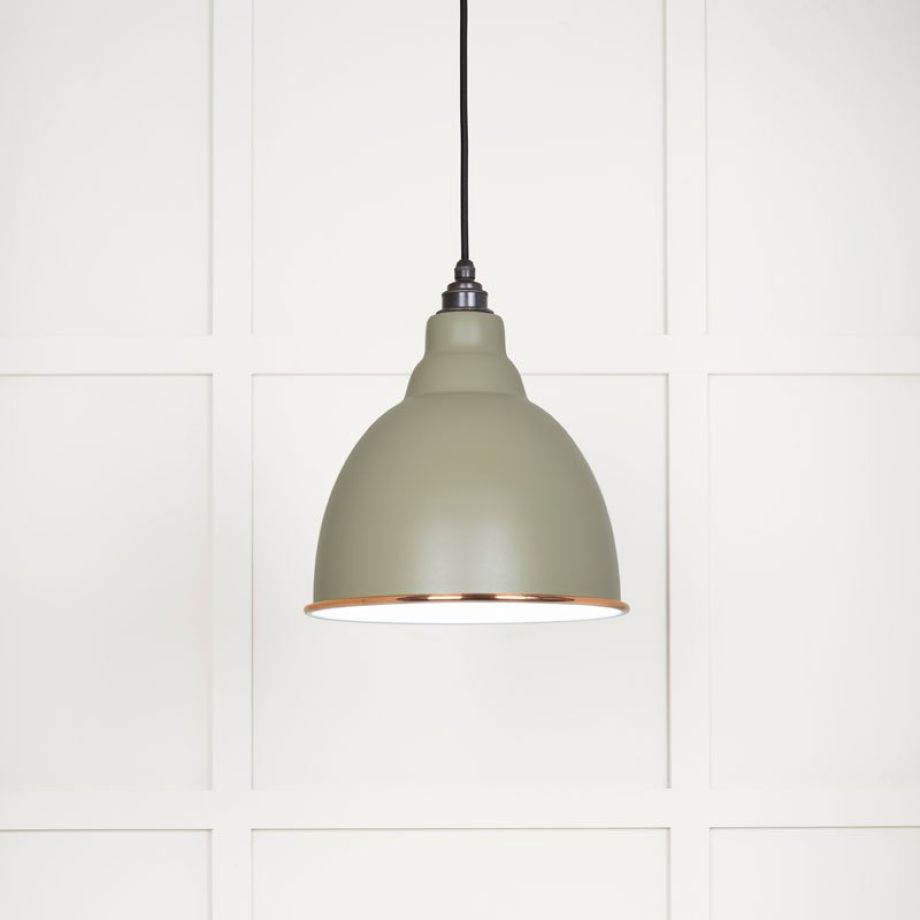 White Gloss Brindley Pendant in Tump