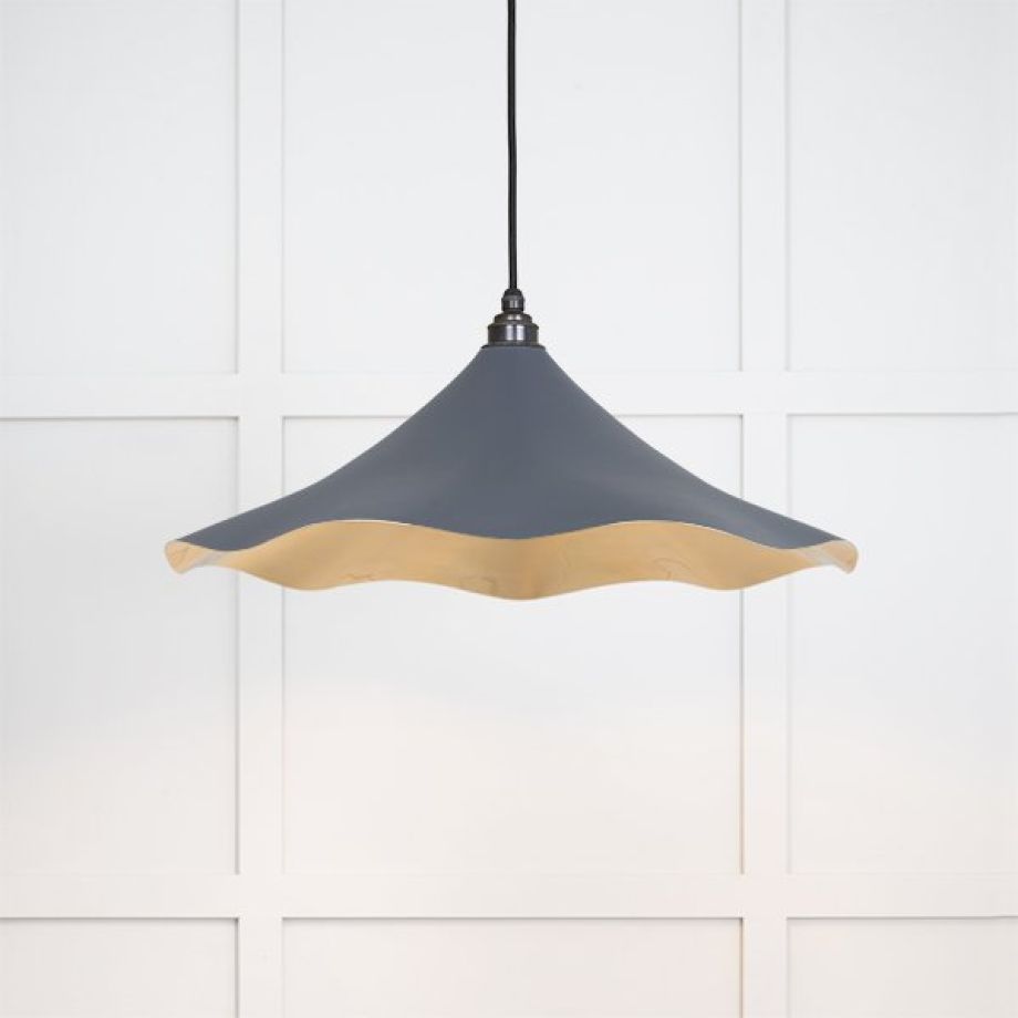 Smooth Brass Flora Pendant in Slate