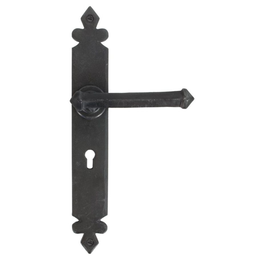 From The Anvil Tudor Lever Set