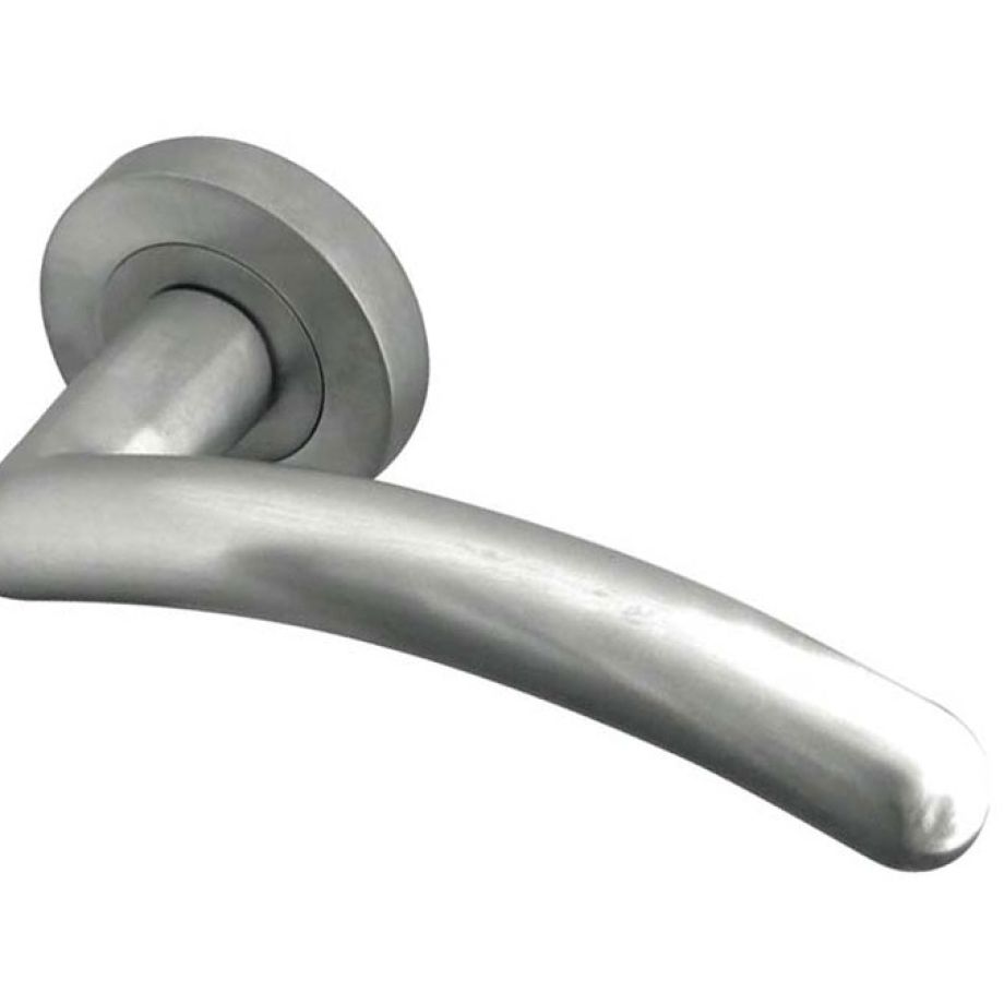 Mailand Door Handles On Rose