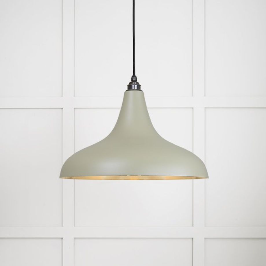 Smooth Brass Frankley Pendant in Tump