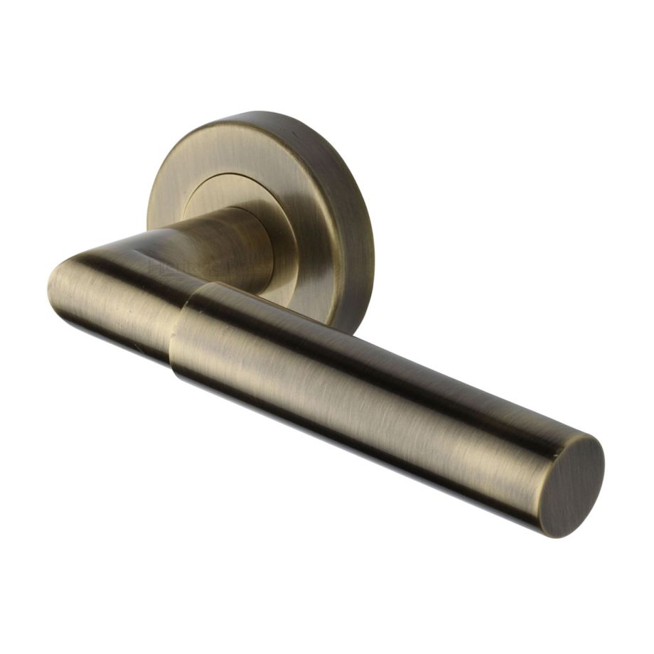 Heritage Brass - Bauhaus Mitre Door Handle on Round Rose