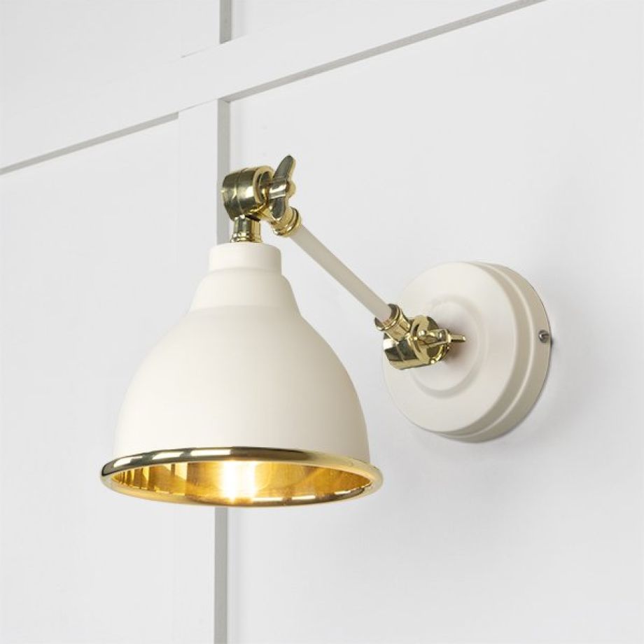 Smooth Brass Brindley Wall Light in Teasel