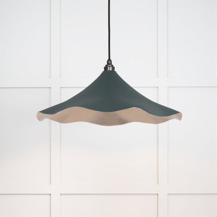Smooth Nickel Flora Pendant in Dingle