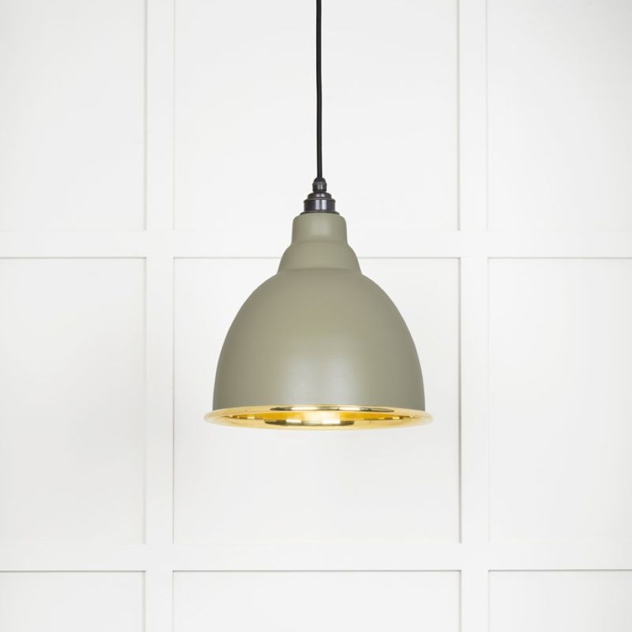 Smooth Brass Brindley Pendant in Tump