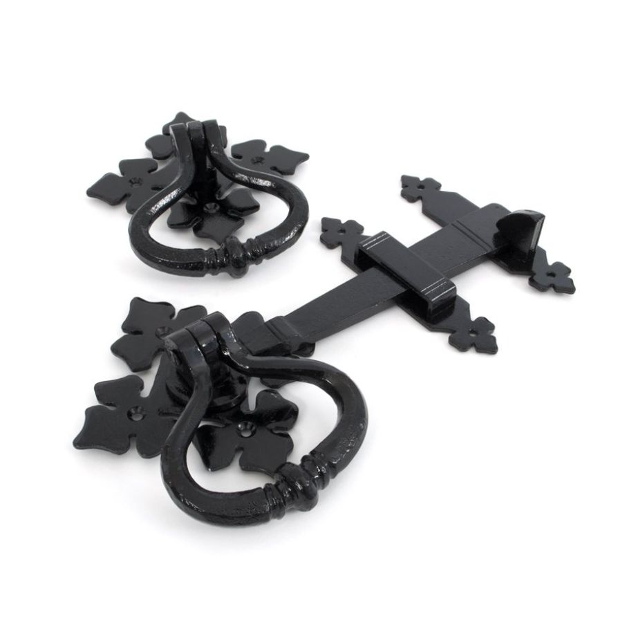 Anvil Shakespeare Latch Set