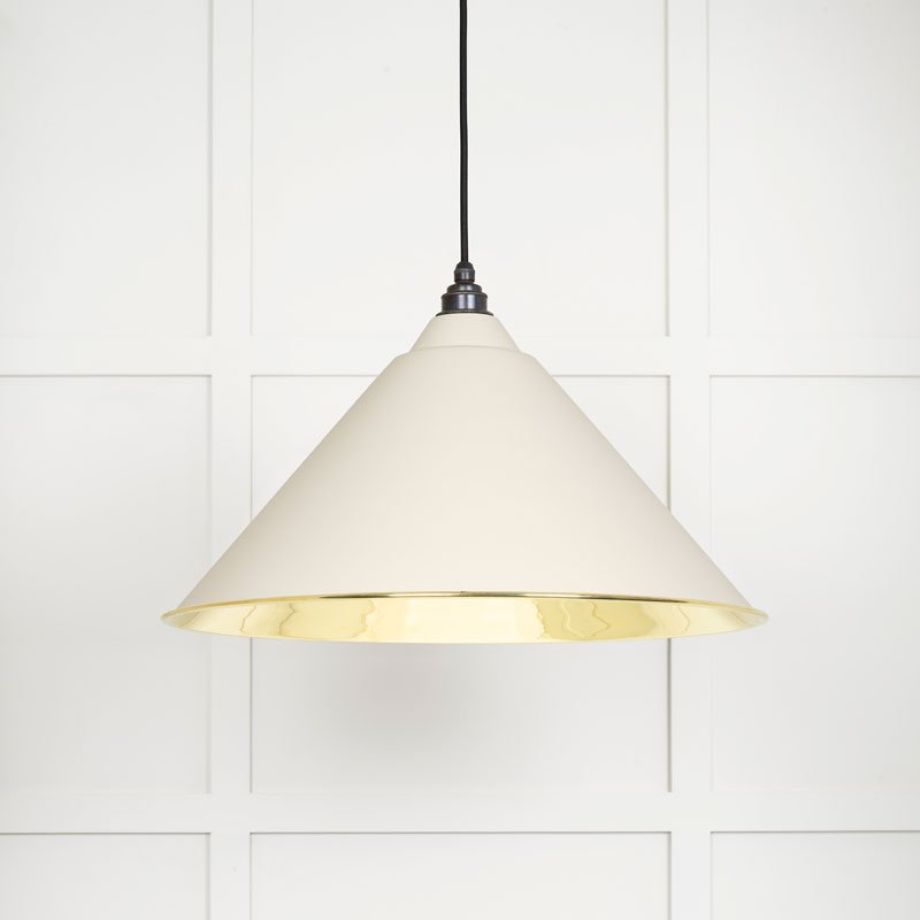Smooth Brass Hockley Pendant in Teasel