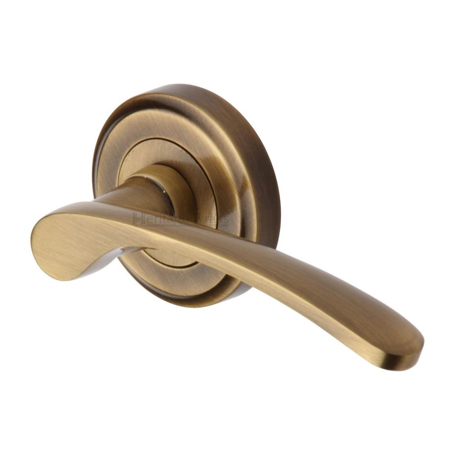 Heritage Brass - Sophia Door Handle on Round Rose