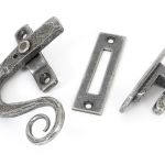 Anvil Locking Monkeytail Fastener