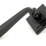 Avon Round Lever on Rose Set (Square) - Unsprung