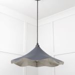 Smooth Nickel Flora Pendant in Slate