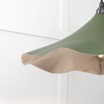 Smooth Nickel Flora Pendant in Heath