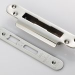 Forend Strike & Fixing Pack To Suit BS8621 Cylinder Sashlock