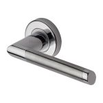 Heritage Brass - Ellipse Door Handle on Round Rose