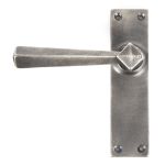 From The Anvil Straight Lever Set