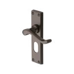 Heritage Brass - Bedford Door Handle on Plate