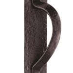 Offset Pull Handle on Backplate