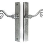 Monkeytail Slimline Lever Espag. Latch Set