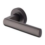 Heritage Brass - Poseidon Door Handle on Round Rose