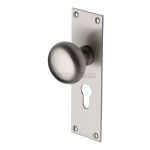 Heritage Brass - Balmoral Door Knob on Plate