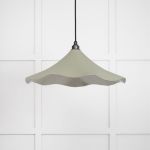 Smooth Nickel Flora Pendant in Tump
