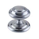Jedo Sloane Centre Door Knobs