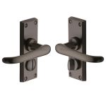 Heritage Brass - Windsor Short Door Handle on Plate