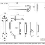 Black Cast Thumblatch Set with Chain