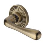 Heritage Brass - Charlbury Reeded Door Handle on Round Rose
