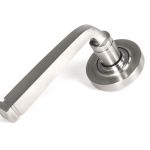 Avon Round Lever on Rose Set (Plain)