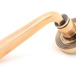 Avon Round Lever on Rose Set (Beehive)