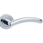 Mailand Door Handles On Rose