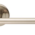 Serozzetta Dieci Lever on Rose
