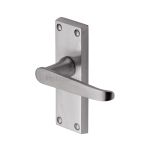 Heritage Brass - Victoria Short Door Handle on Plate