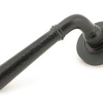 Anvil Hammered Newbury Lever on Rose Set (Plain)