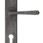 From The Anvil Avon Lever Set