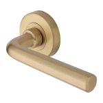 Heritage Brass - Octave Door Handle on Round Rose