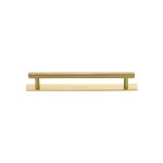 Heritage Brass - Knurled Cabinet Pull Handle with Plate