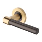 Heritage Brass - Phoenix Door Handle on Round Rose