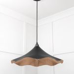 Smooth Copper Flora Pendant in Elan Black