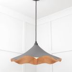 Smooth Copper Flora Pendant in Bluff