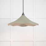 Smooth Nickel Flora Pendant in Tump