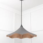 Smooth Copper Flora Pendant in Bluff
