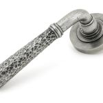 Anvil Hammered Newbury Lever on Rose Set (Plain) Unsprung