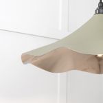 Smooth Nickel Flora Pendant in Tump