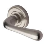Heritage Brass - Charlbury Door Handle on Round Rose